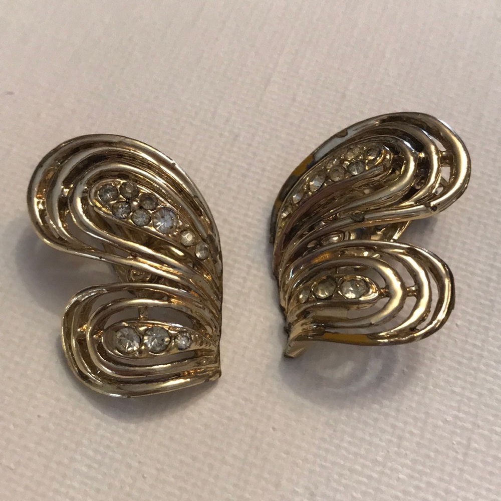 Vintage Butterfly Shape Earrings